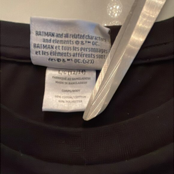 Kid's DC Comics Batman Caped Crusader Retro style Black Graphic T-Shirt New/Tag - Picture 8 of 11